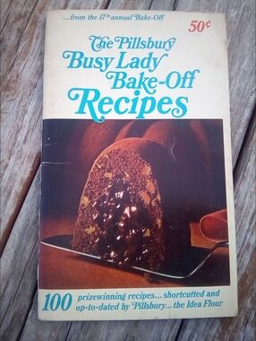Pillsbury Busy Lady Bake-Off Recipes 1966 Vintage Cookbook
